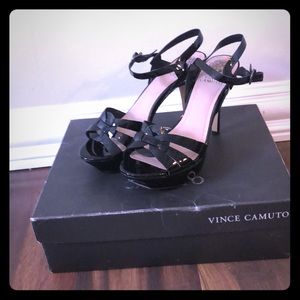Vince Camuto
